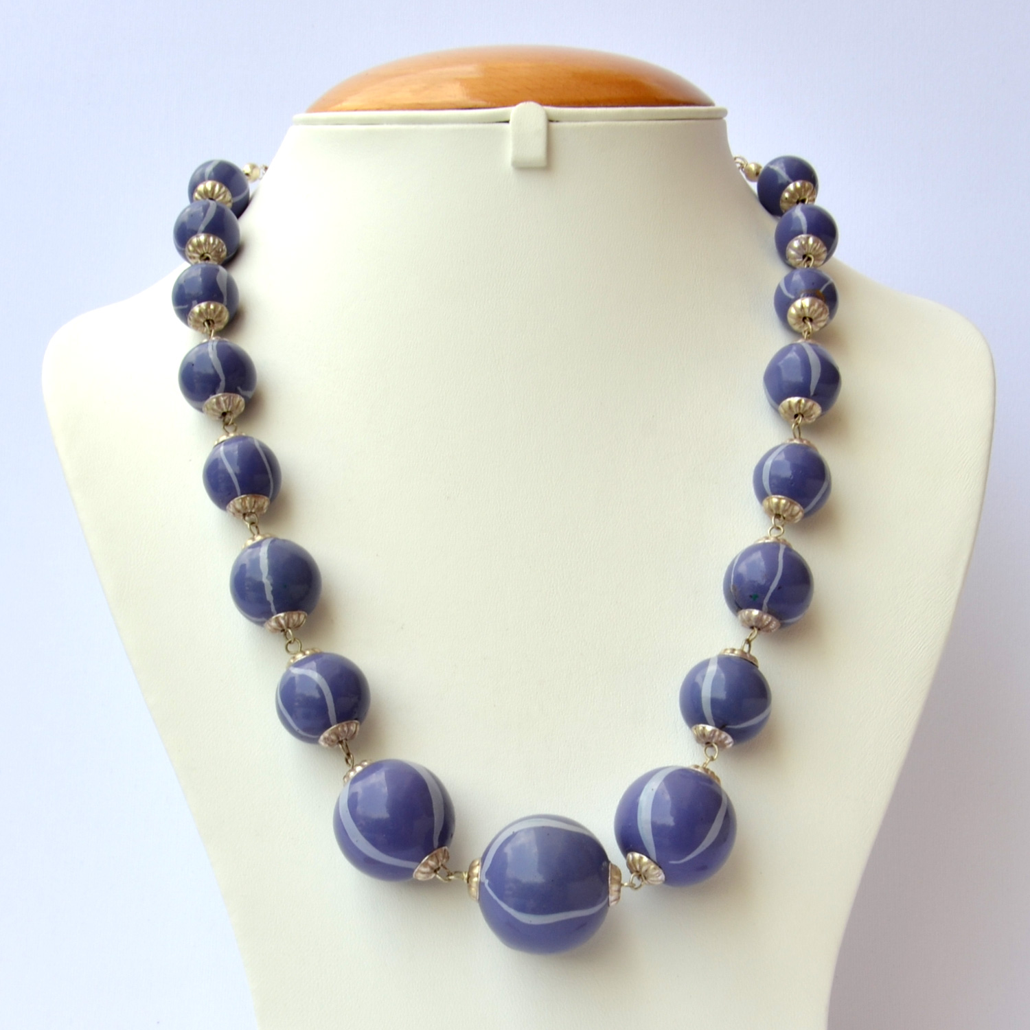 dark blue beads necklace