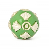 Green Round Beads Studded with Metal Rings, Balls & Accessories
