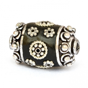 Black Beads Studded with Metal Rings & Flowers