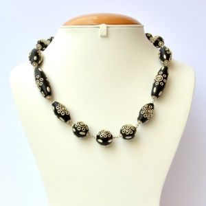 Handmade Black Necklace Studded with Beads having Metal Accessories