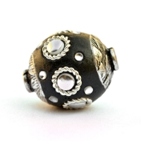 Black Beads Studded with Metal Rings & Silver Accessories